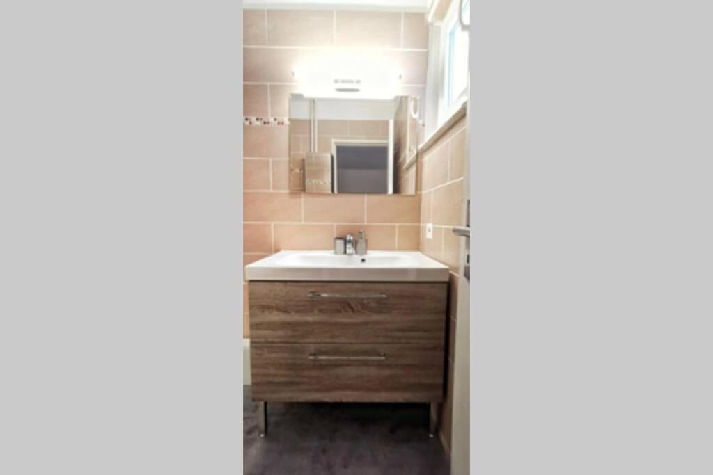 Appartement F2 Cosy Proche Centre Strasbourg Exterior photo